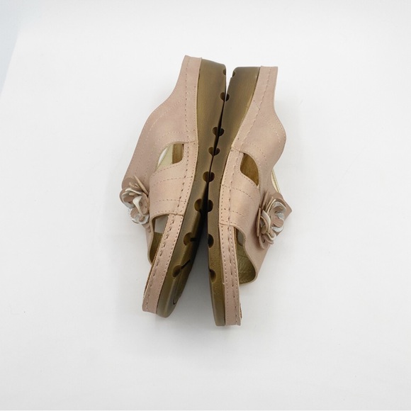 Flexus by Spring Step Sandals Slip onFloral Accent Comfort Casual Elegant Size 9 - Picture 6 of 9